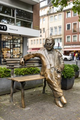 빌리 밀로비치 기념비 (빌리-밀로비치-덴크말)